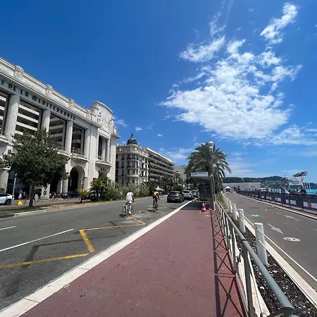 Palais De La Mediterranee * Nizza