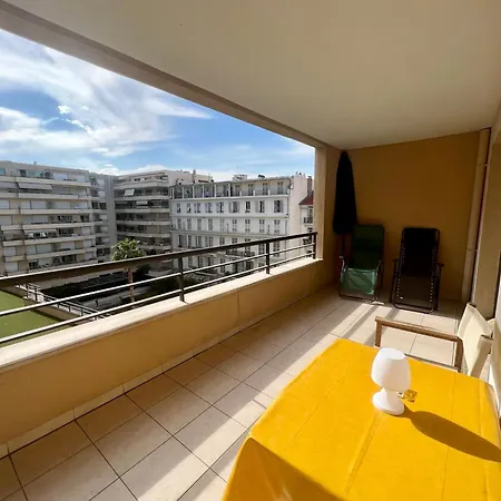 Palais De La Mediterranee ニース